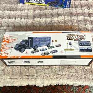 Streamline body Work design truck with 7 Cars